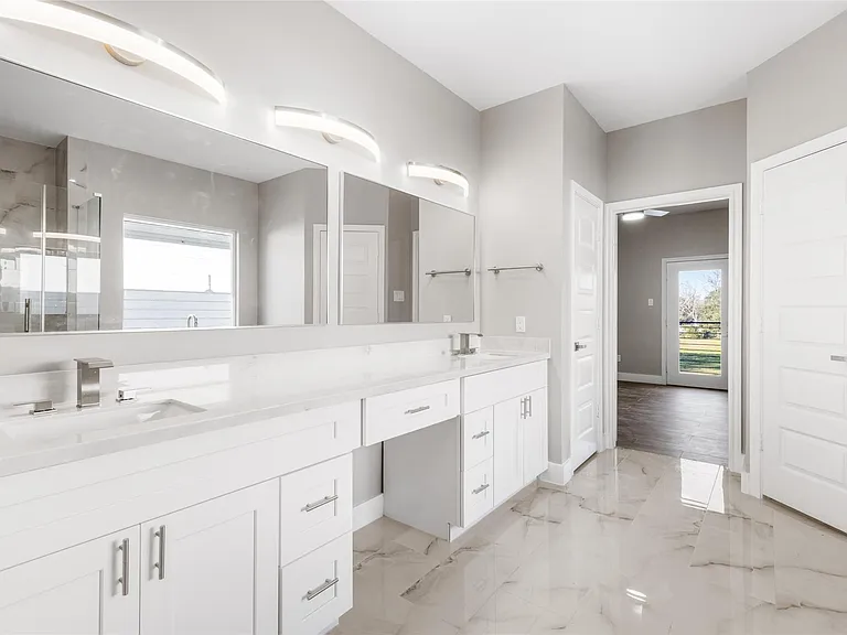 5502 Pershing St #A — Photo 23