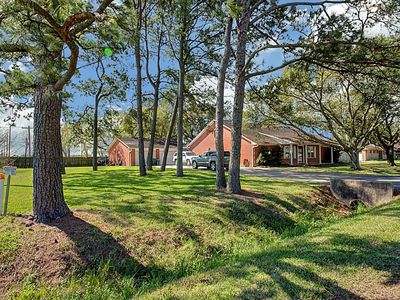 213 Staples Dr, Baytown, TX, 77523