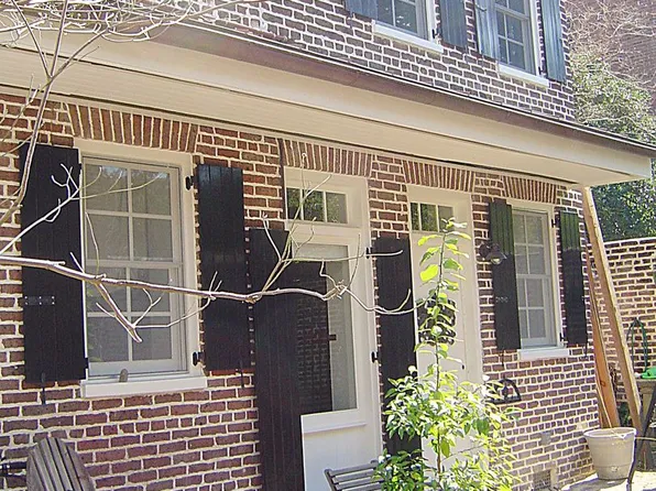 175 Wentworth St, Charleston, SC 29401