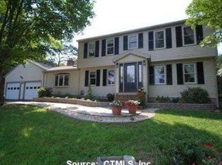 57 Canary Ct, Guilford, CT 06437