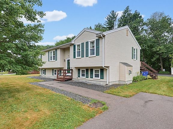 2nd image of 99 Wren St