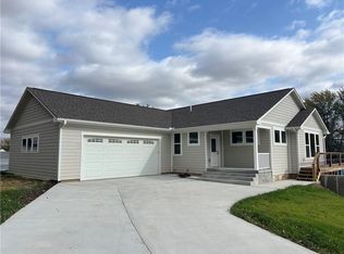 501 R St, Atchison, KS 66002