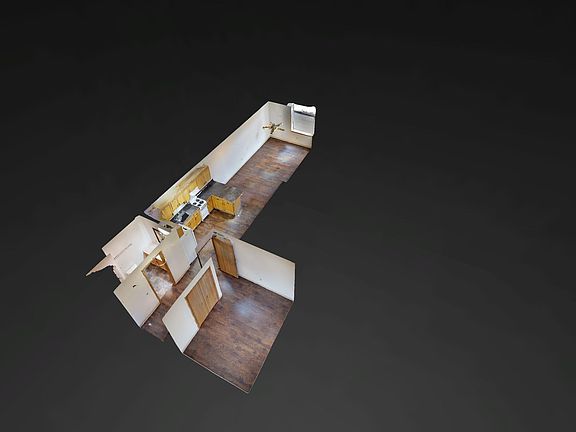 4th image of 245 Chestnut St APT 4