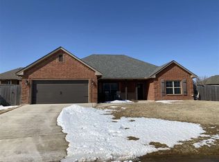 37 Blue Meadow Dr, Elgin, OK 73538