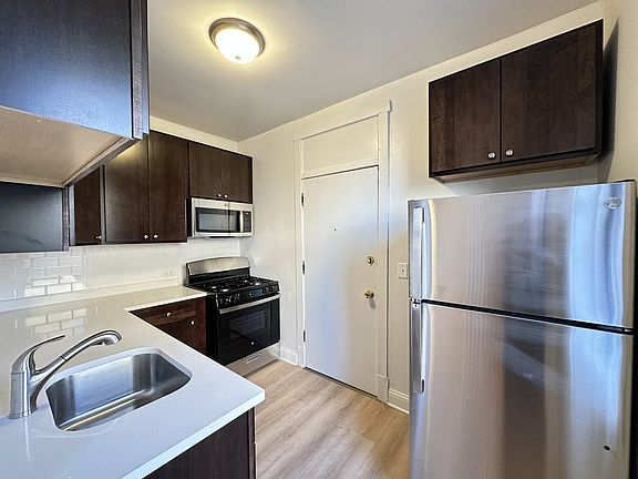 2nd image of 1542 N Kedzie Ave #O1