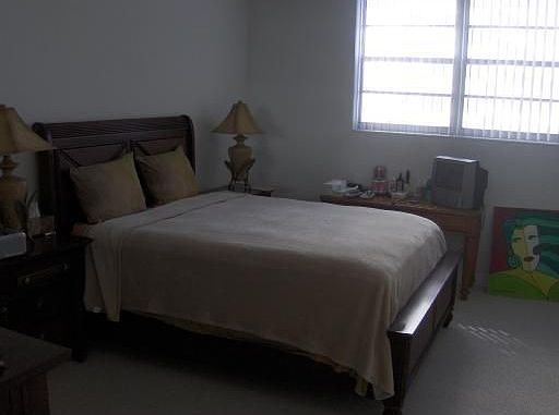 5th image of 3801 S Ocean Dr APT 3W