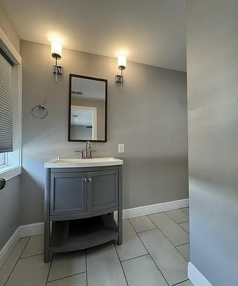 213 N Kent St — Photo 9