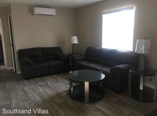 1111 Sandpiper Dr APT 26, Pryor, OK 74361
