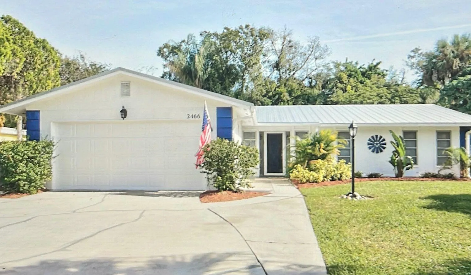 3 bed, 2.0 bath, 1520 sqft, $2,500 — Photo 1