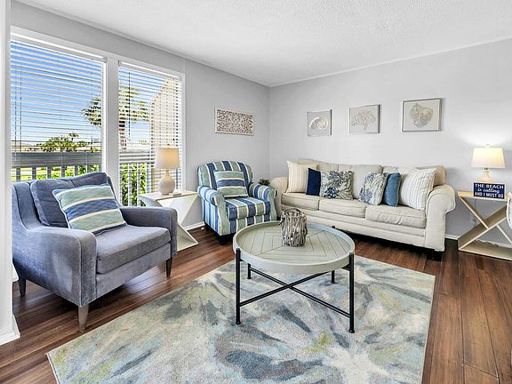 4th image of 775 Gulf Shore Dr #2014