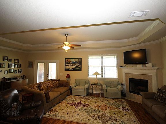 4th image of 7461 Deck Ln