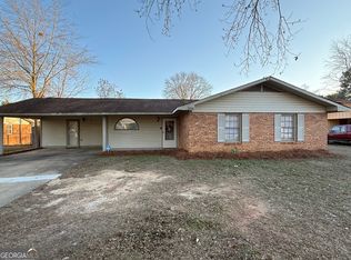 208 Pellimore Dr, Warner Robins, GA 31093