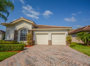 11130 Osprey Lake Ln, West Palm Beach, FL 33412