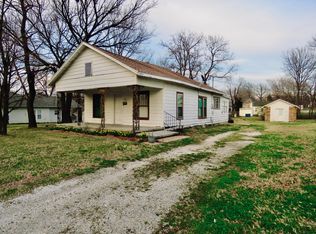 421 S Highland Ave, Joplin, MO 64801