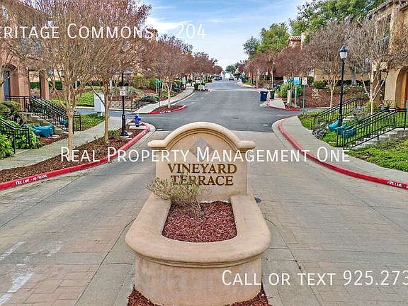 5th image of 32 Meritage Cmn Unit 204