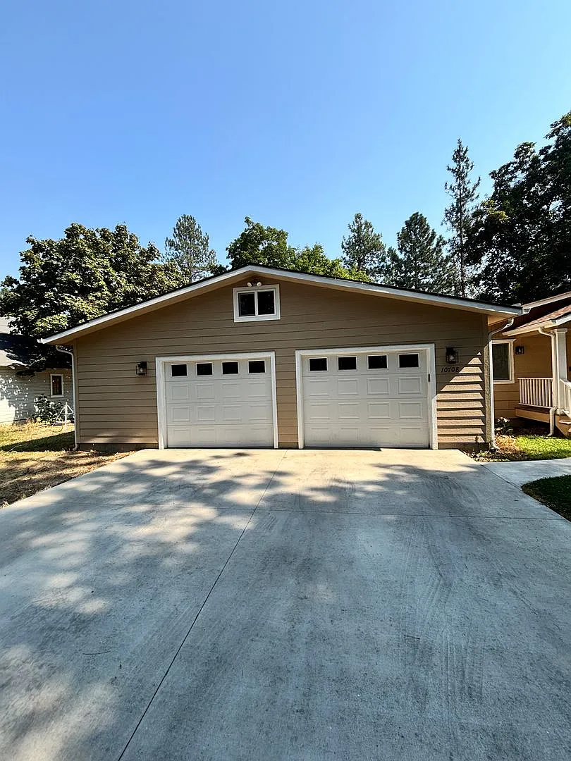 5-Bedroom House available for Rent — Photo 2