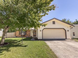 40 Innsbruck Ln, Shiloh, IL 62221