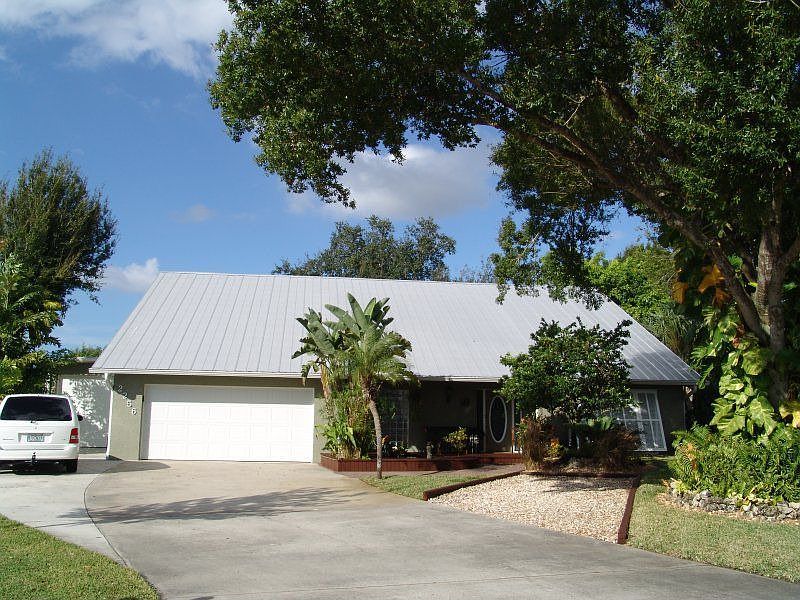 Posted by your friendly neighborhood Realtor