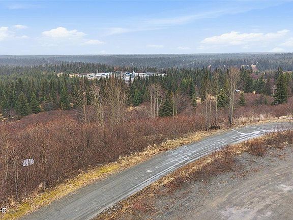 5th image of 65251 Wagon Rd