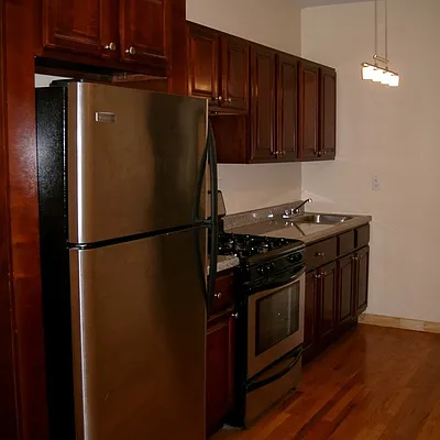 Rented by Nooklyn NYC LLC | media 1