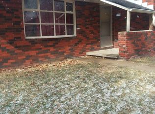 1508 Pat Dr, Saint Joseph, MO 64506