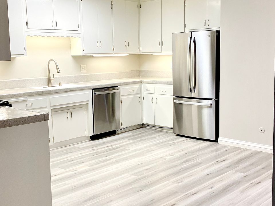1st image of 599 South St APT 17