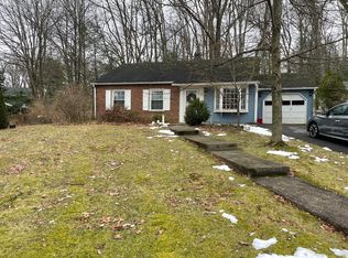 1958 Highland Dr, State College, PA