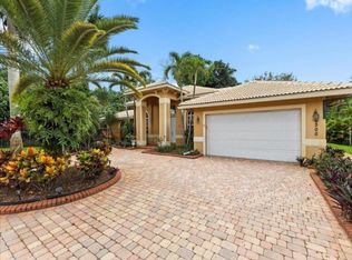 6300 SW 58th Ct, Davie, FL 33314