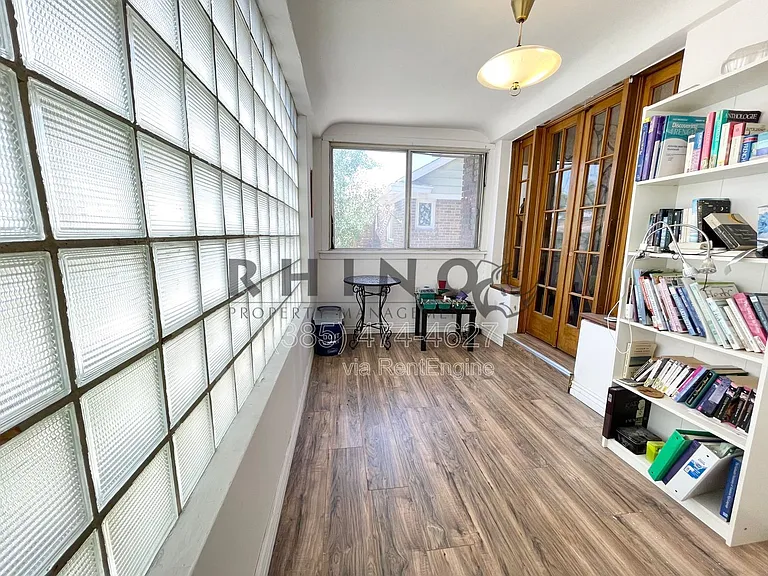 273 E Wilson Ave — Photo 6