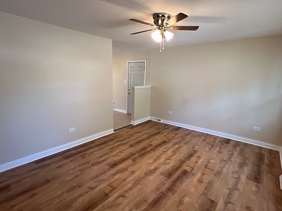 2nd image of 50 N Elm Ln