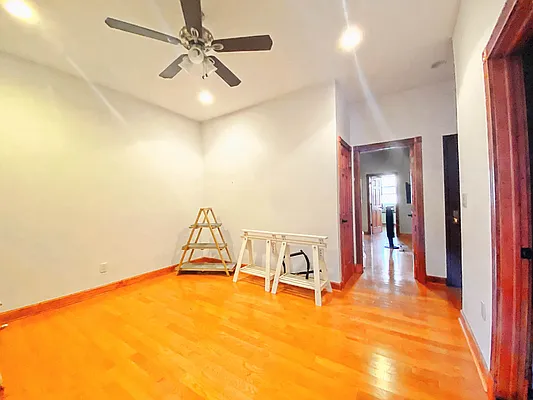 Rented by Corcoran | media 51