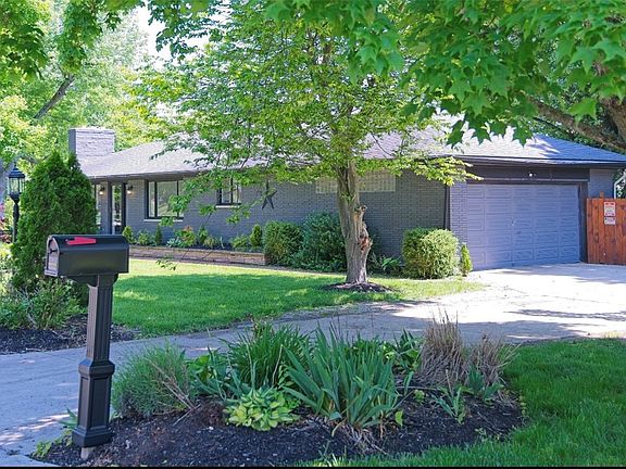 3rd image of 7406 Lockwood St