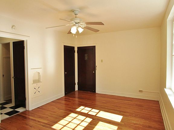 2nd image of 1209 N Pennsylvania St APT 1