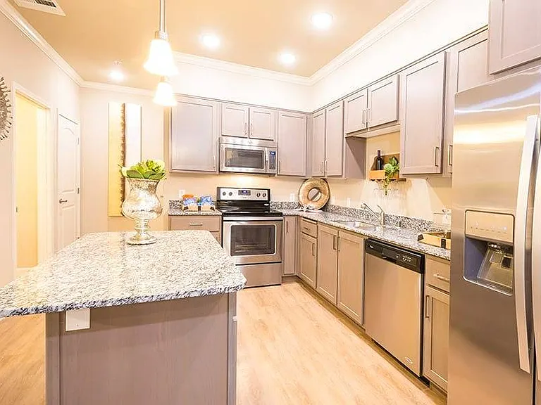 Spacious Kitchen | Apartments in Fairfield, CA | Verdant at Green Valley Apartments