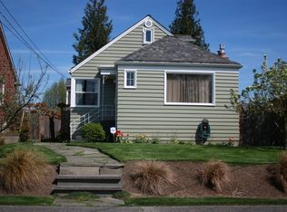 8310 19th Ave NW, Seattle, WA 98117