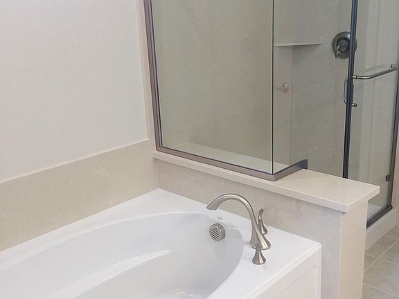 5th image of 6433 Garland Way