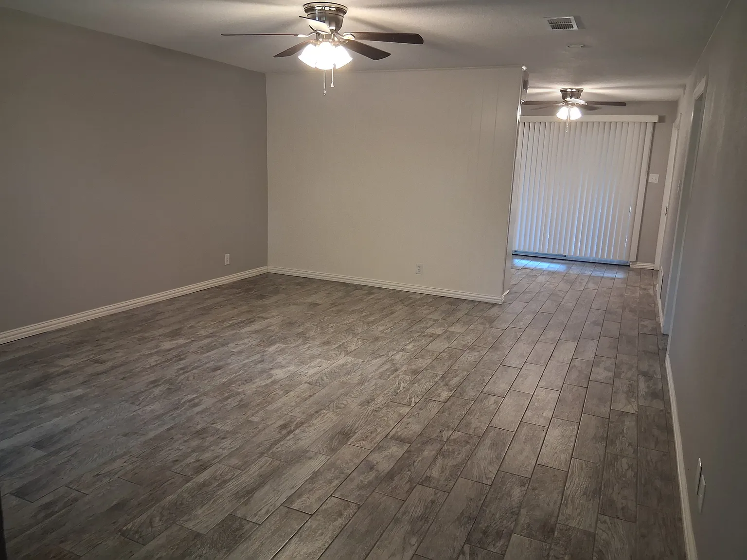 2 bed, 1098 sqft, $1,775 — Photo 4