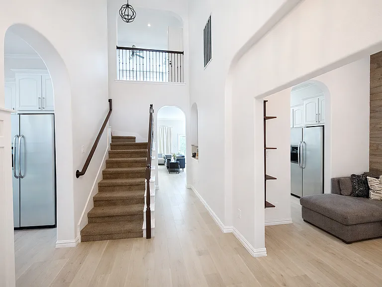 12852 Palancar Dr — Photo 4