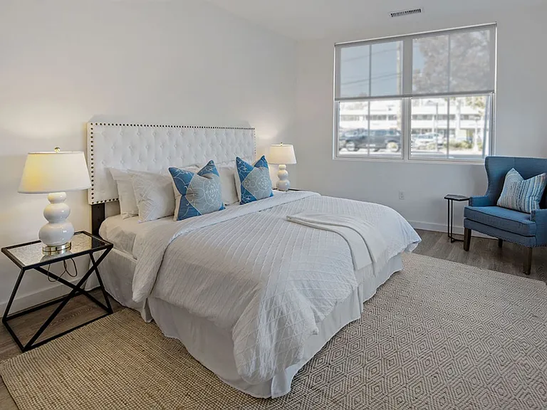 Post Road Lofts — Photo 4