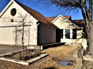426 Fitch St, Kerrville, TX 78028
