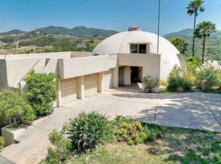 29853 Disney Ln, Vista, CA 92084