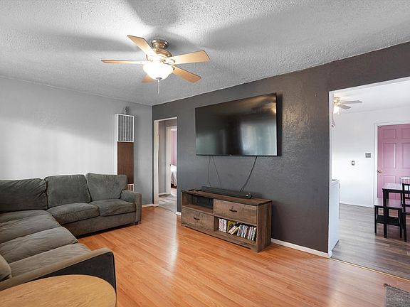5th image of 402 Perizzite Ave