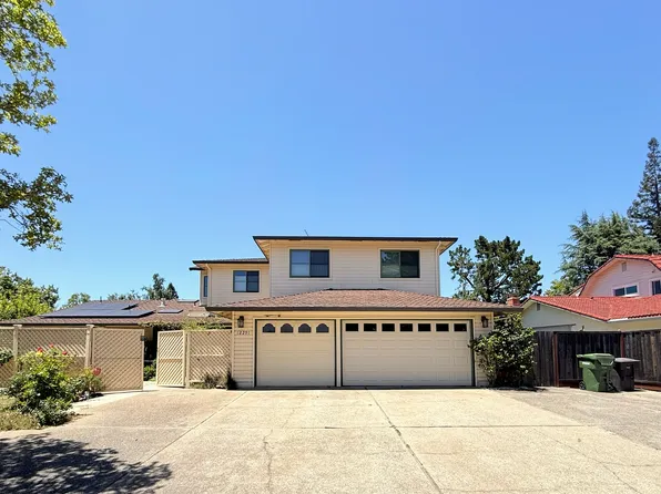 12291 Titus Ave, Saratoga, CA 95070