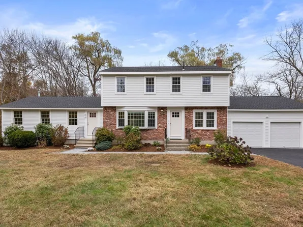 21 Charena Rd, Wayland, MA 01778