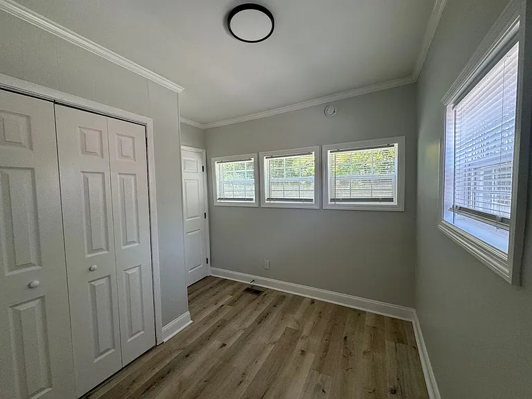 818 S Benbow Rd — Photo 24