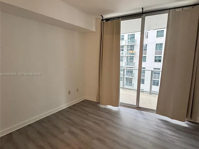 1010 SW 2nd Ave #607 — Photo 8