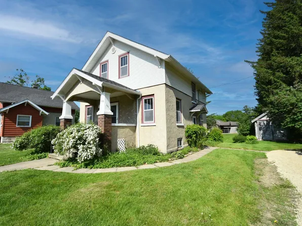 115 Warren Ave, Zumbrota, MN 55992