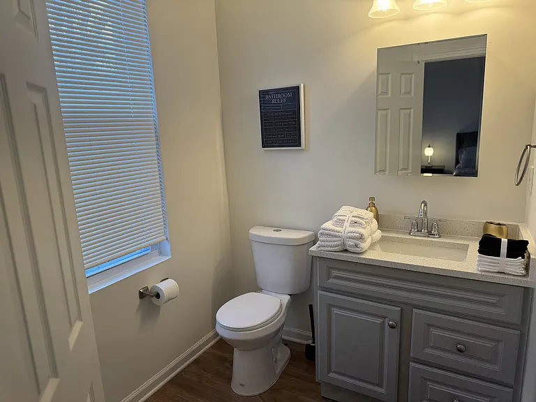 Master bath attached