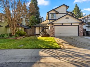 19 Hoy Lake Ct, Sacramento, CA 95833