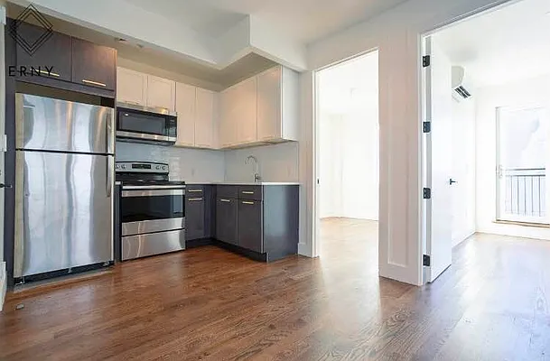 Rented by ERNY LLC | media 27